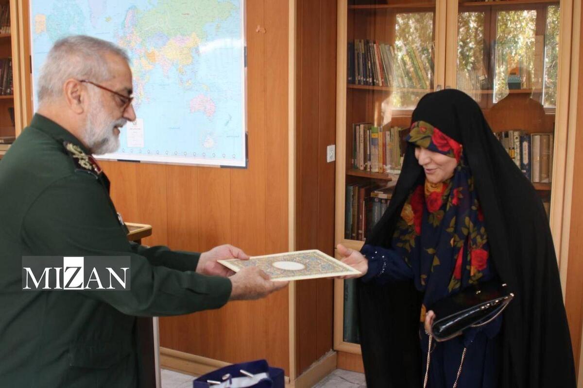 تقدیر معاون فرهنگی و جنگ نرم ستاد کل نیرو‌های مسلح از سحر امامی