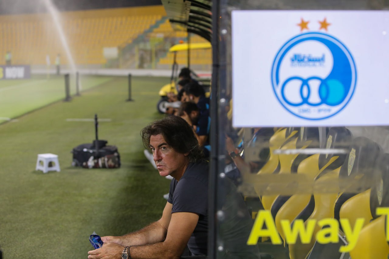 در انتظار طغیان ساپینتو علیه اتفاقات عجیب در نقلوانتقالات استقلال/ ریکاردو خارجیهای سفارشی را خط میزند؟ در انتظار طغیان ساپینتو علیه اتفاقات عجیب در نقلوانتقالات استقلال/ ریکاردو خارجیهای سفارشی را خط میزند؟