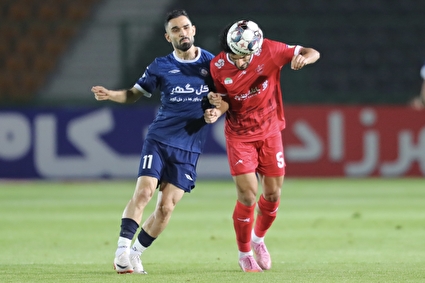 لیگ برتر فوتبال - دیدار تیم‌های پرسپولیس و گل‌گهر