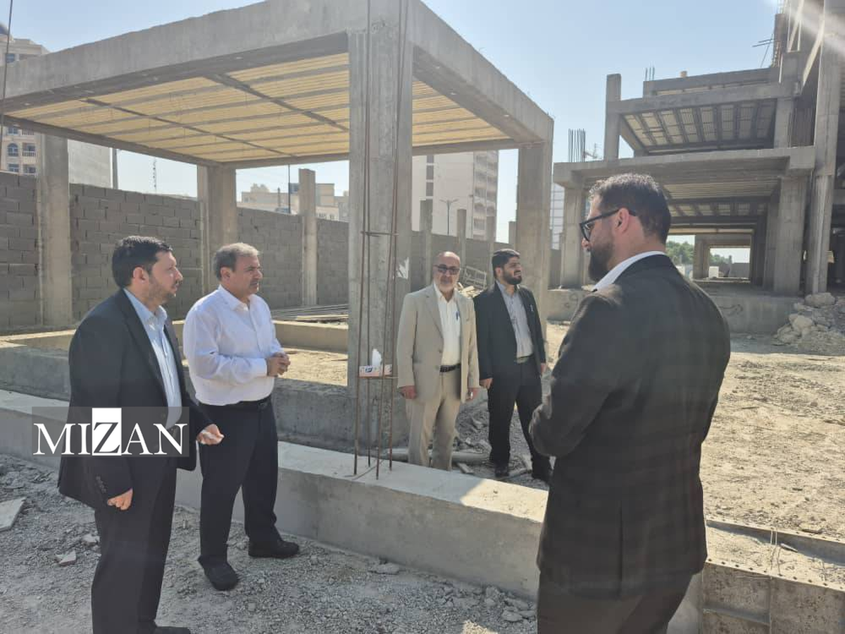 رئیس‌کل دادگستری استان بوشهر از پروژه در حال ساخت دادگستری عسلویه بازدید کرد