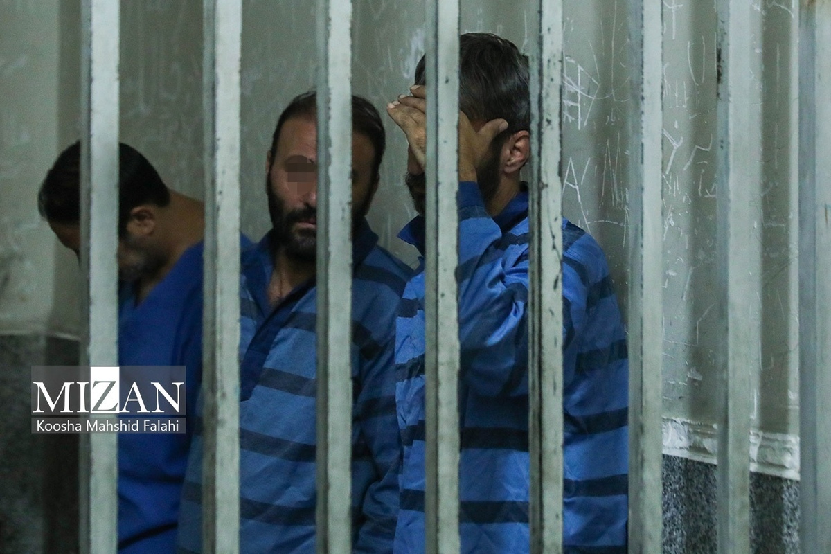 دستگیری ۴ سارق مامور نما