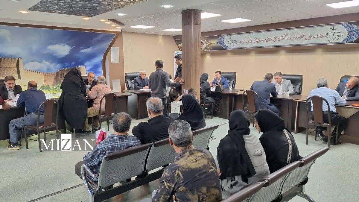 مسئولان قضایی استان لرستان به مشکلات ۱۲۶ نفر از مراجعان رسیدگی کردند