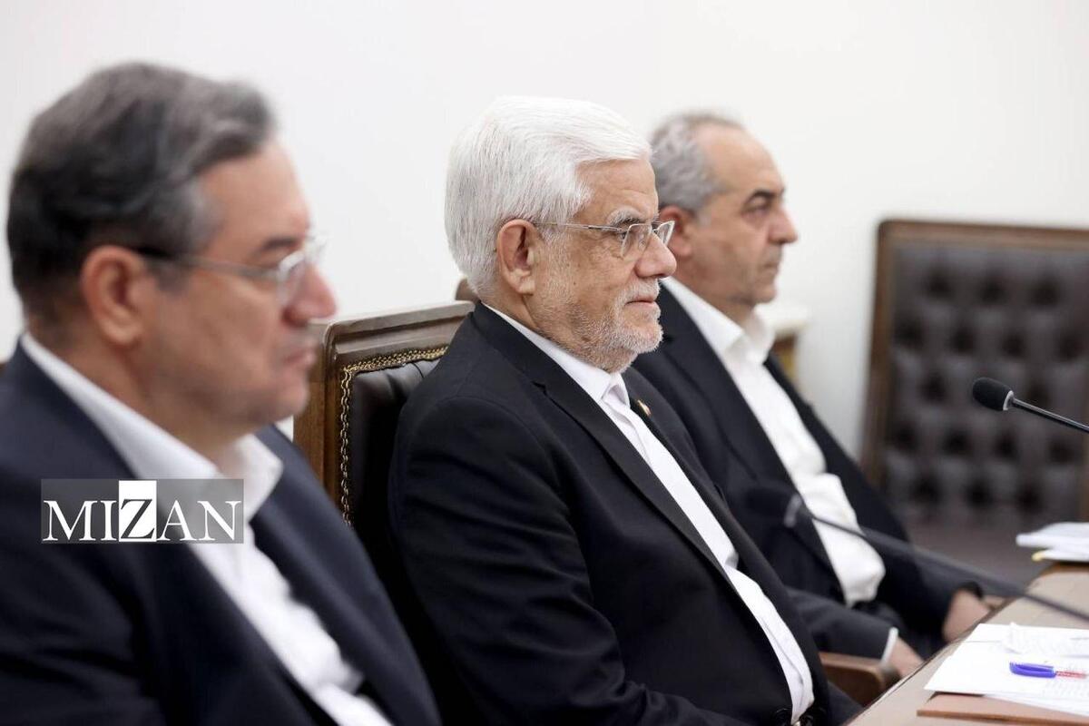 عارف: راهی جز اجماع نخبگانی و ورود تشکل‌های مردمی و محیط زیستی برای نجات دریاچه ارومیه وجود ندارد