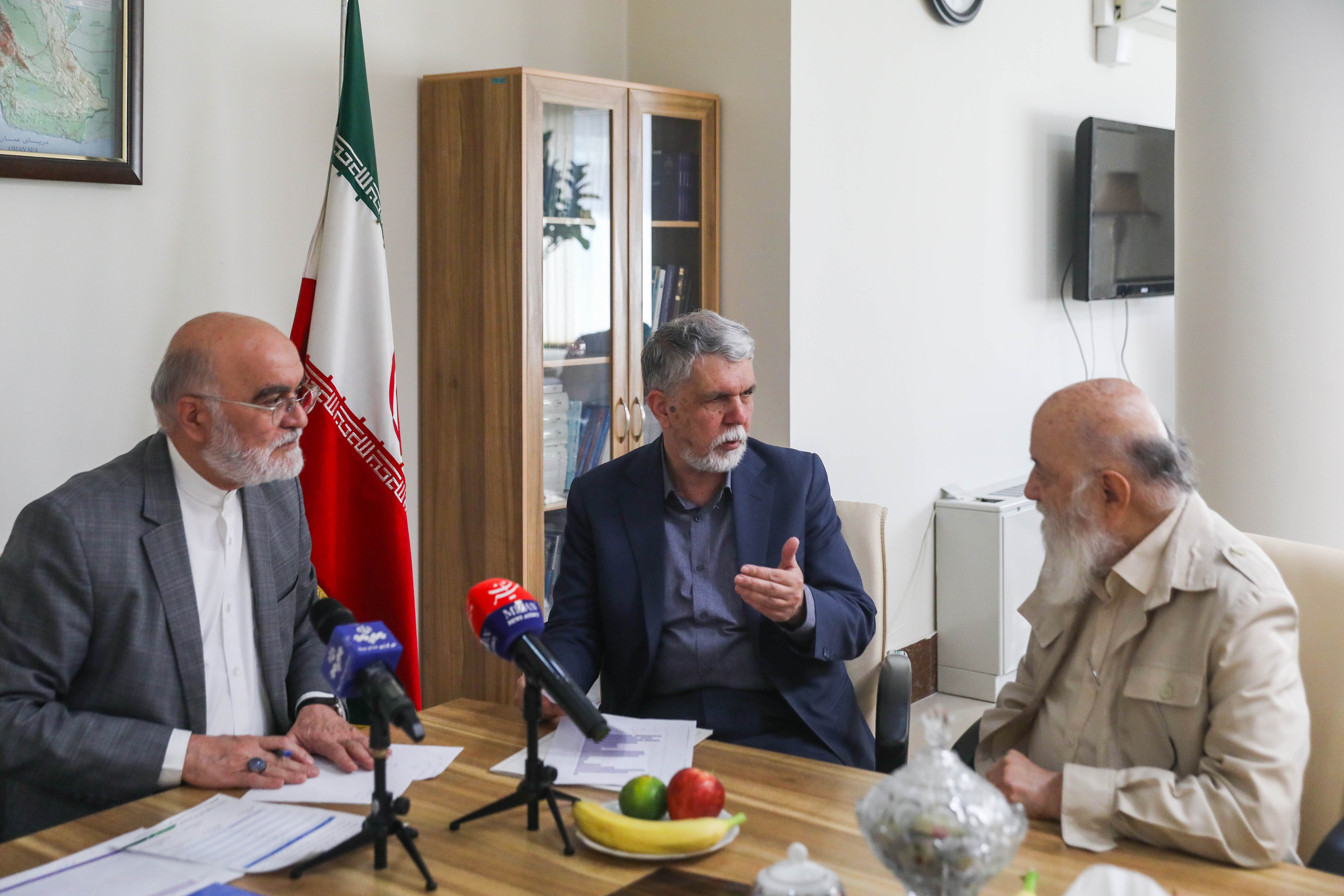 جلسه انتخابات مجمع هیئت منصفه دادگاه مطبوعات و سیاسی تهران