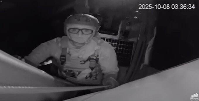 حمله به کشتی های ناوگان آزادی؛ دزدی دریایی و آدمربایی جدید رژیم صهیونیستی حمله به کشتی های ناوگان آزادی؛ دزدی دریایی و آدمربایی جدید رژیم صهیونیستی