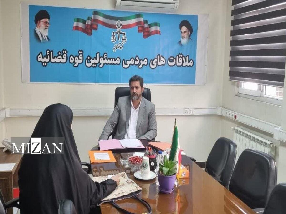 سرپرست مجتمع قضایی باهنر و سرپرست دادسرای ناحیه ۱۶ تهران در مرکز ارتباطات مردمی قوه قضاییه به درخواست‌های مراجعان رسیدگی کردند