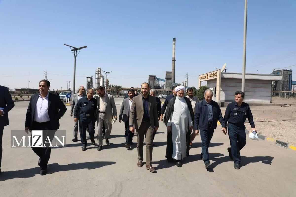 رئیس کل دادگستری استان کرمان: دستگاه قضایی با تمام ظرفیت از تولید و صنعت حمایت می‌کند