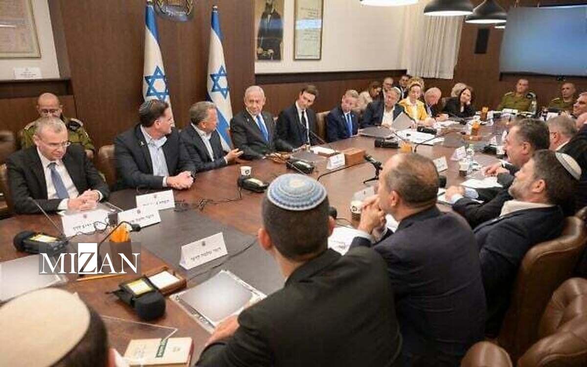 واکنش‎ها به آتش بس در غزه/ رسانه‎های رژیم صهیونیستی: اسرائیل در برابر حماس تسلیم شد