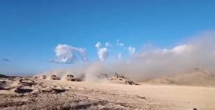 تصویری از عقب‌نشینی تیپ گولانی از غزه پس از اعلام آتش‌بس