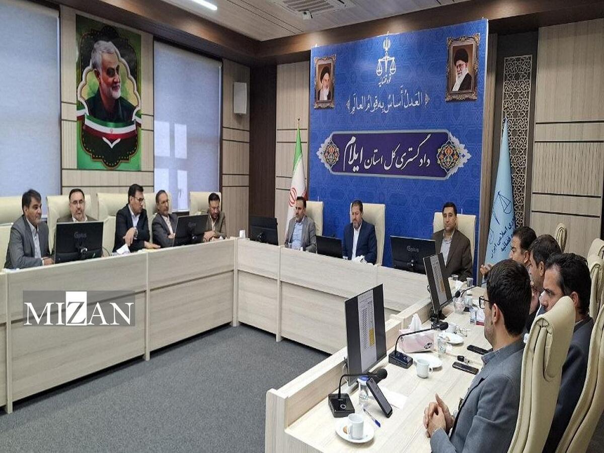 رئیس دادگستری ایلام عملکرد دادسرا‌های استان را بررسی و راهکار‌هایی برای ارتقا آن‌ها ارائه کرد