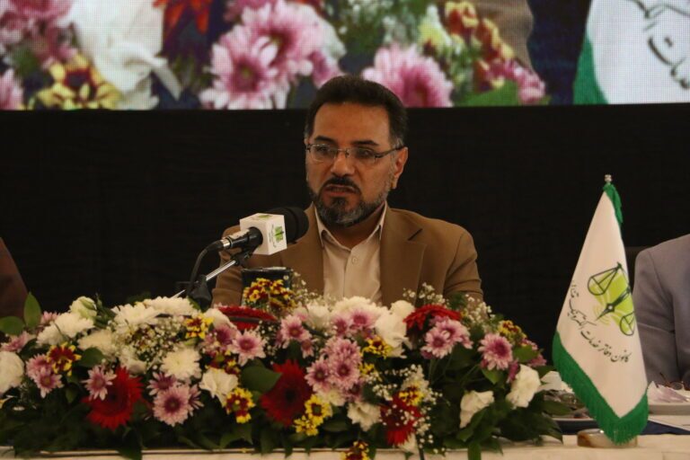 تشریح نقش دفاتر دفاتر خدمات الکترونیک قضایی در ارائه خدمت به مردم/دفاتر باید از مبدأ تولید پرونده بودن، به صافی و فیلتری کارآمد برای پیشگیری از تشکیل پرونده‌های قضایی تبدیل شوند