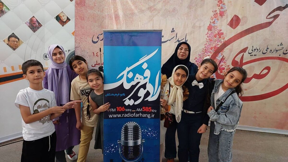 «بیا حرف بزنیم» در رادیو فرهنگ