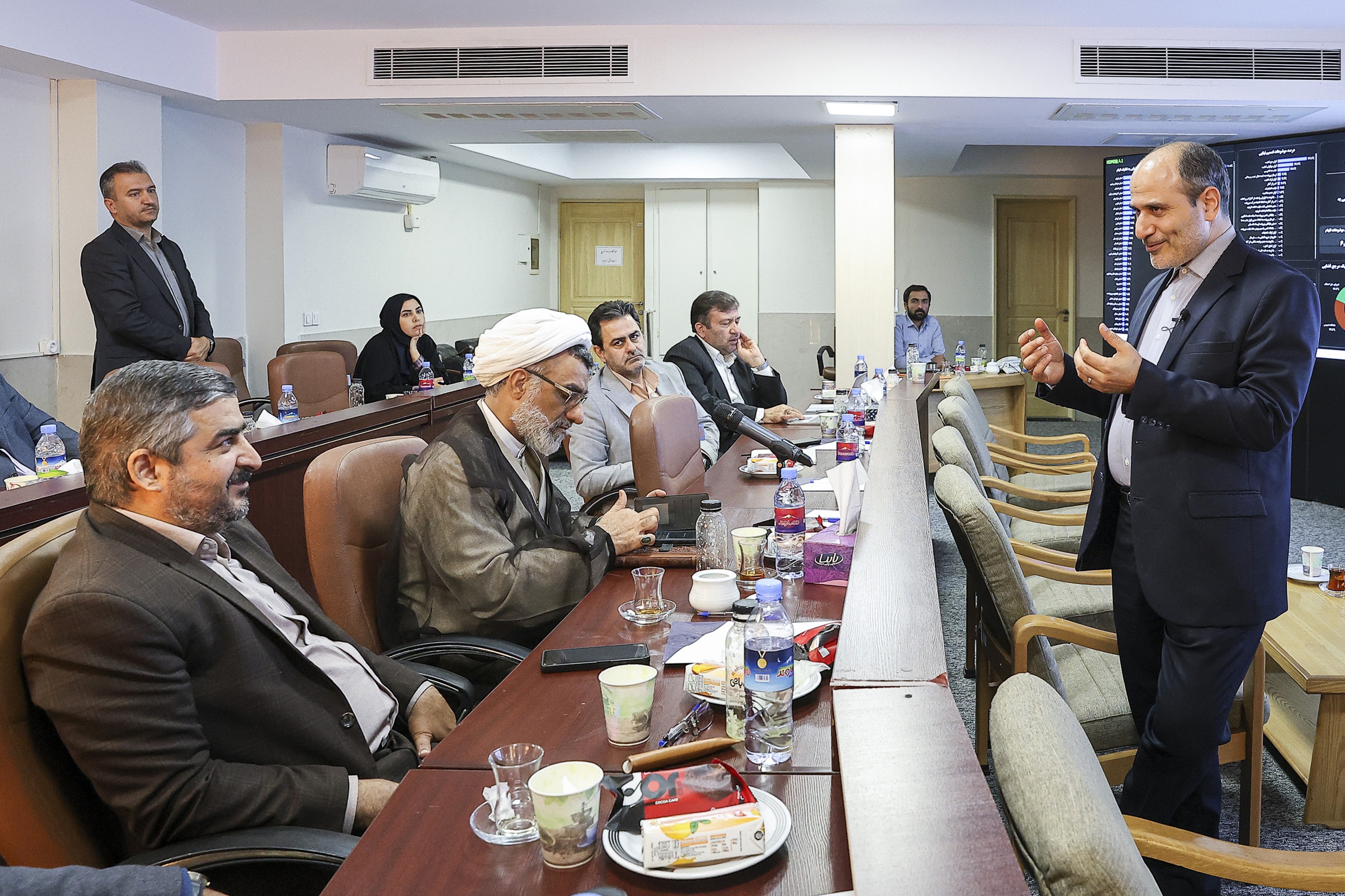 بازدید دبیر شورای عالی انقلاب فرهنگی از مرکز آمار و فناوری اطلاعات قوه قضاییه