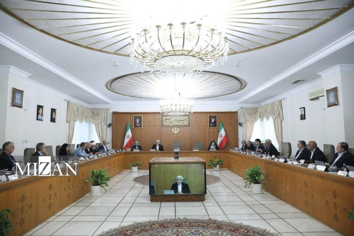 عارف: بیانات رهبر معظم انقلاب، راهبرد دولت است