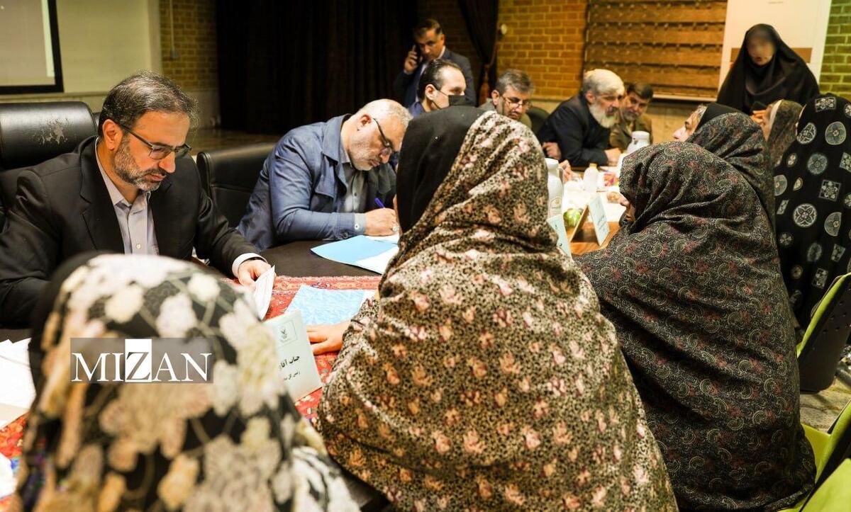 آزادی و اعطای مرخصی به ۵۳ زندانی در جریان بازدید رئیس کل و قضات دادگستری استان البرز از بند نسوان ندامتگاه فردیس