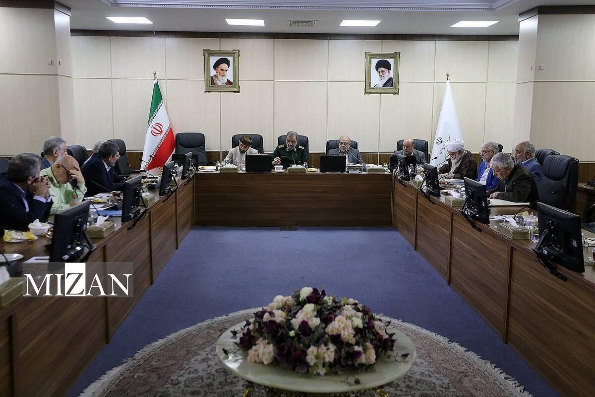 «افق زمانی چشم‌انداز آینده» و «ویژگی‌های چشم‌انداز مطلوب جمهوری اسلامی» بررسی شد