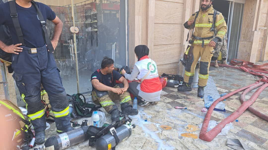 آتشسوزى در بازار بزرگ اطلس قشم ـ درگهان آتشسوزى در بازار بزرگ اطلس قشم ـ درگهان