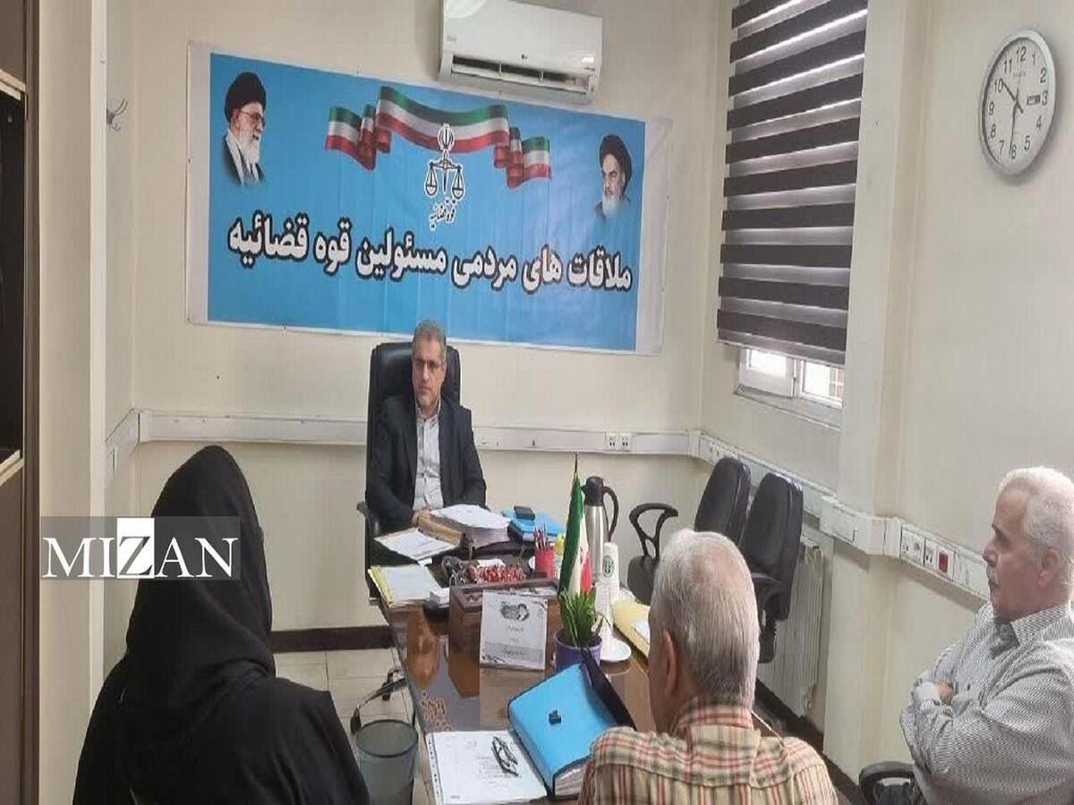 معاون حقوق عامه و پیشگیری از وقوع جرم دادستانی کل کشور و سرپرست دادسرای ناحیه ۳۱ به درخواست‌های مراجعان رسیدگی کردند