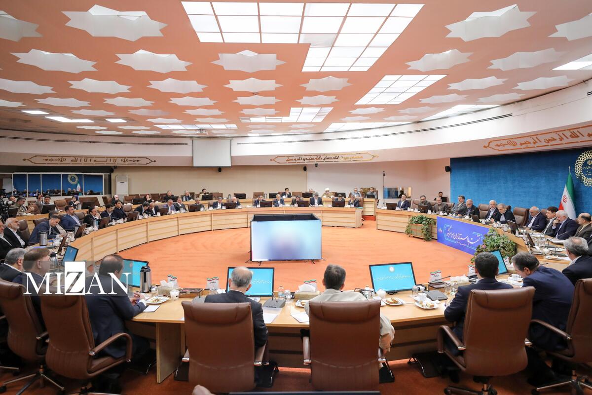 پزشکیان: ۱۰ درصد صرفه جویی در مصرف انرژی معادل ۸۰۰ هزار بشکه نفت است