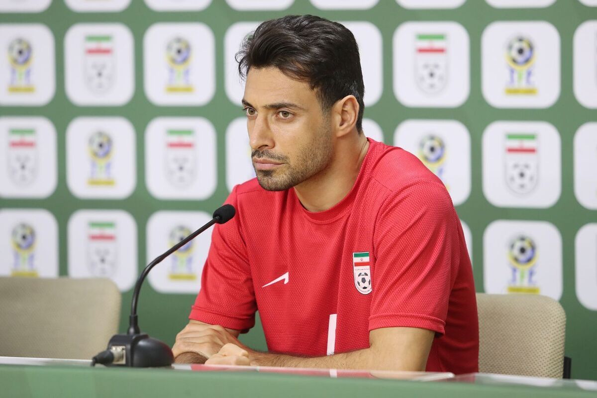 خلیل‌زاده: بازی با روسیه برای تیم ملی سنگین بود/ نباید با انتقاد همدیگر را بزنیم