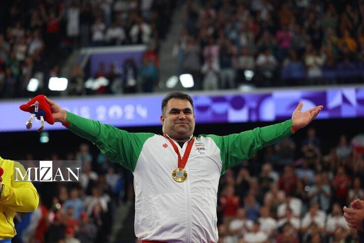 پاراوزنه‌برداری قهرمانی جهان| امین‌زاده طلای فوق‌سنگین را بر گردن انداخت