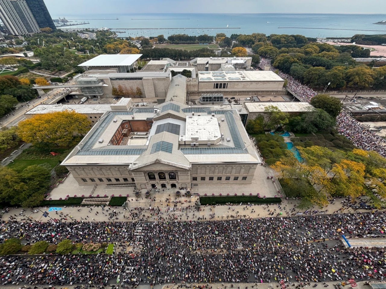 بزرگ‌ترین تظاهرات علیه رئیس‌جمهور آمریکا؛ میلیون‌ها نفر سیاست‌های ترامپ را محکوم کردند