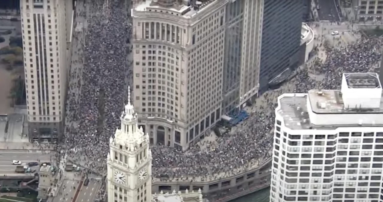 بزرگ‌ترین تظاهرات علیه رئیس‌جمهور آمریکا؛ میلیون‌ها نفر سیاست‌های ترامپ را محکوم کردند