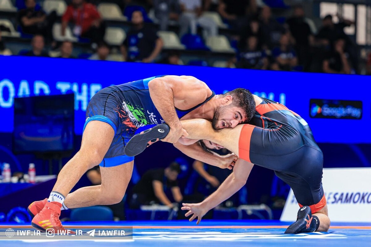 پرداخت ۲ میلیارد تومان پاداش به کشتی‌گیران نوجوان و جوان