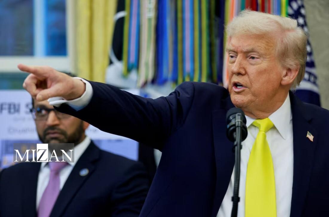 نه آمریکاییها به پادشاه؛ جنگ برای آزادی بیان به خیابانهای ۳ هزار شهر آمریکا کشیده شد نه آمریکاییها به پادشاه؛ جنگ برای آزادی بیان به خیابانهای ۳ هزار شهر آمریکا کشیده شد