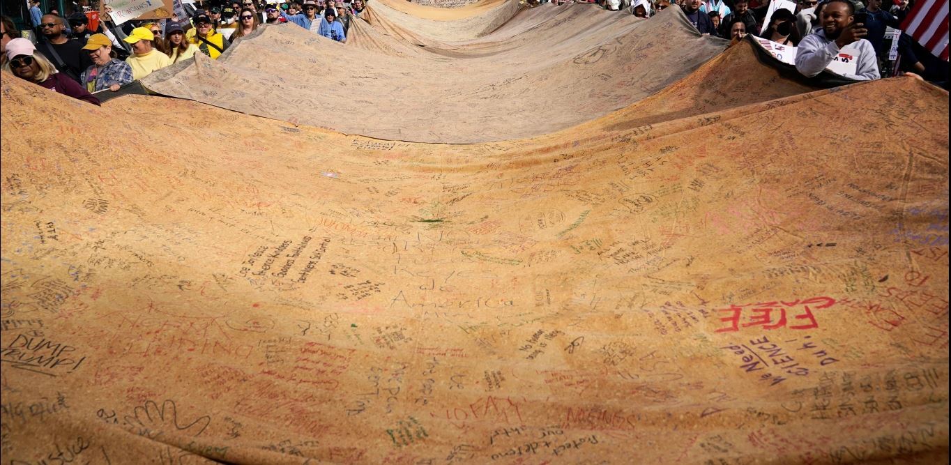 نه به پادشاه نه به پادشاه؛ زنگخطری برای ترامپ در جامعه آمریکا