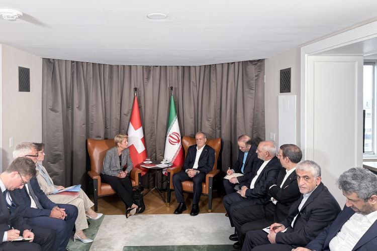 سفر رئیس جمهور به نیویورک؛ مسئول وضعیت فعلی کسانی هستند که از توافق برجام خارج شدند سفر رئیس جمهور به نیویورک؛ مسئول وضعیت فعلی کسانی هستند که از توافق برجام خارج شدند