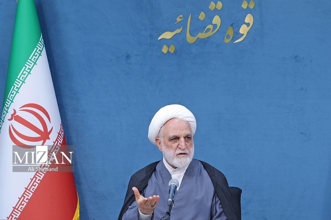 رئیس قوه قضاییه اشتغال حلقه مفقوده تکرار جرم در بین محکومان/ هزار و ۷۷ زندانی در استان گلستان شاعل به کار هستند