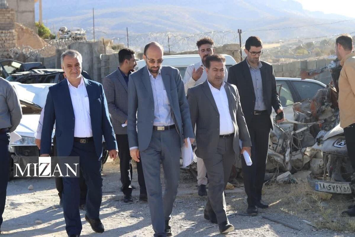 معاون راهبردی قوه قضاییه روند تعیین تکلیف خودرو‌های توقیفی در ایلام را بررسی کرد