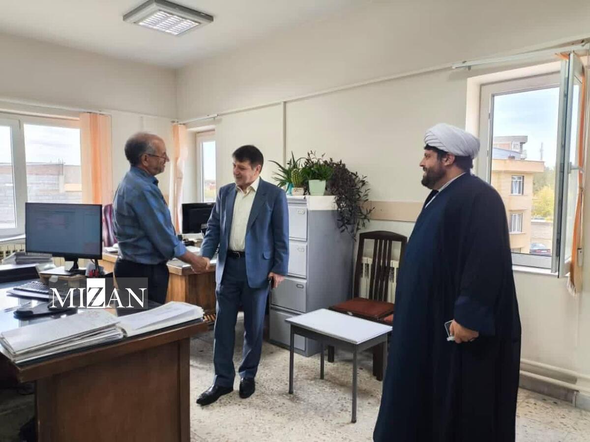 بازدید رئیس کل دادگستری آذربایجان شرقی از دادگستری ملکان و بناب