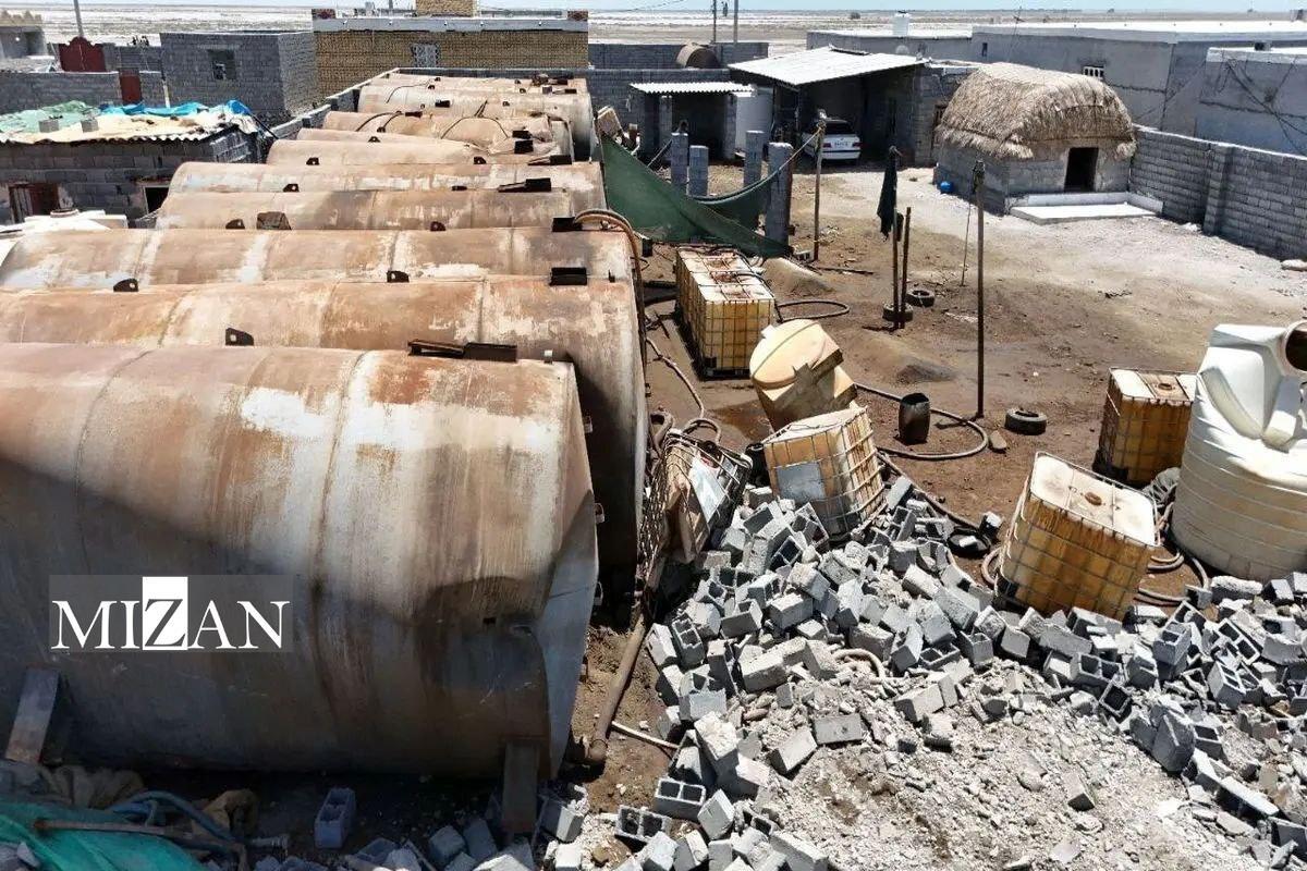 صدور کیفرخواست برای قاچاقچیان بیش از ۴۰۰ میلیون لیتر گازوئیل در بندرکلاهی میناب/ در صورت محکومیت، قاچاقچیان به جزای نقدی به میزان بیش از ۶۰ هزار میلیارد محکوم خواهند شد 