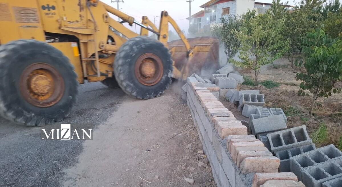 ۱۰ مورد ساخت و ساز غیرمجاز در اراضی کشاورزی اشترینان تخریب شد