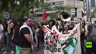 هزاران نفر در نیویورک در تظاهراتی خواستار بازداشت بنیامین نتانیاهو شدند