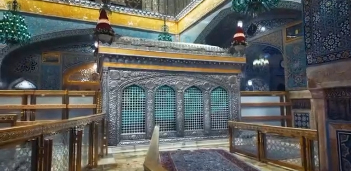 مضجع نورانی امام رضا (ع) غبارروبی شد