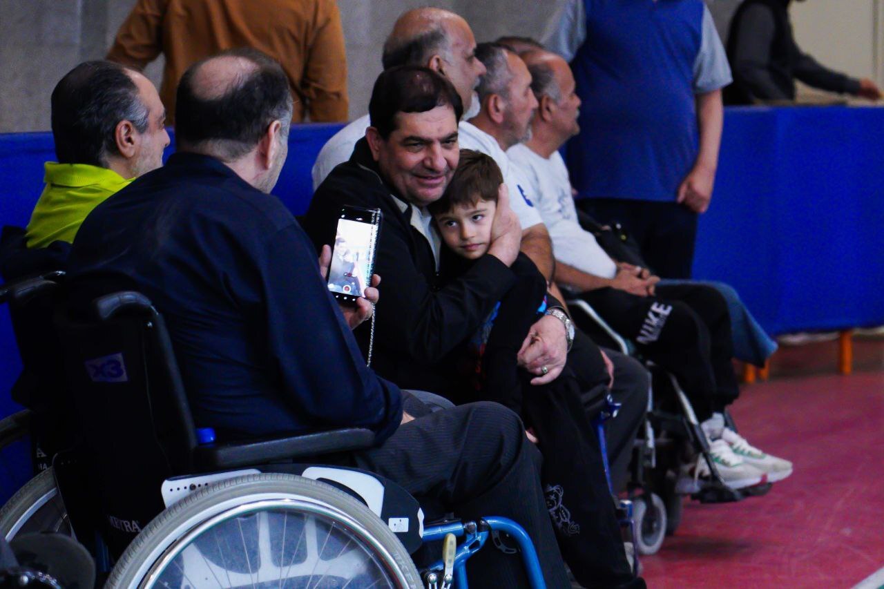 مخبر: اتحاد و همدلی ملت ایران در نبرد ۱۲ روزه دشمن را به زانو درآورد/ پدافند اصلی جمهوری اسلامی در برابر پیشرفته‌ترین تجهیزات و سازمان‌های نظامی فرهنگ ایثار و جهاد است