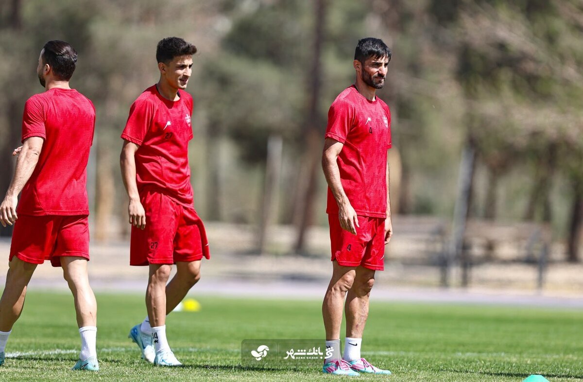 برگزاری تمرین ۹۰ دقیقه‌ای پرسپولیس در زمین شماره ۲ آزادی