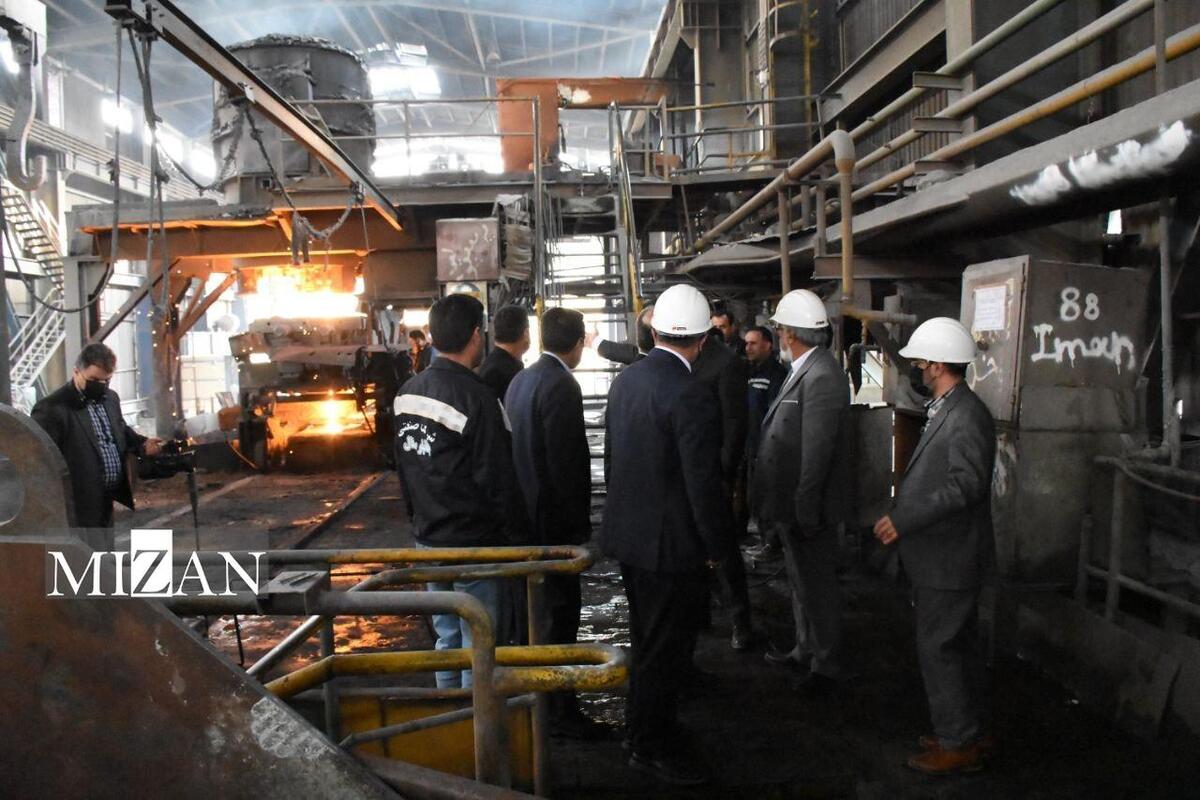 نماینده دادستانی کل کشور از شرکت فولاد جانیار سگال یاسوج بازدید کرد