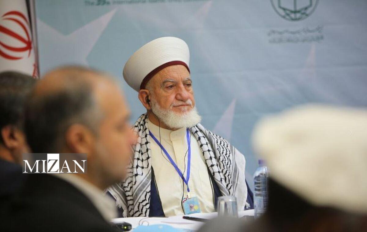 رئیس شورای علمای فلسطین: اتحاد مسلمانان در برابر رژیم صهیونیستی یک وظیفه است/ تاکید بر پایداری حزب‌الله در برابر اشغالگری