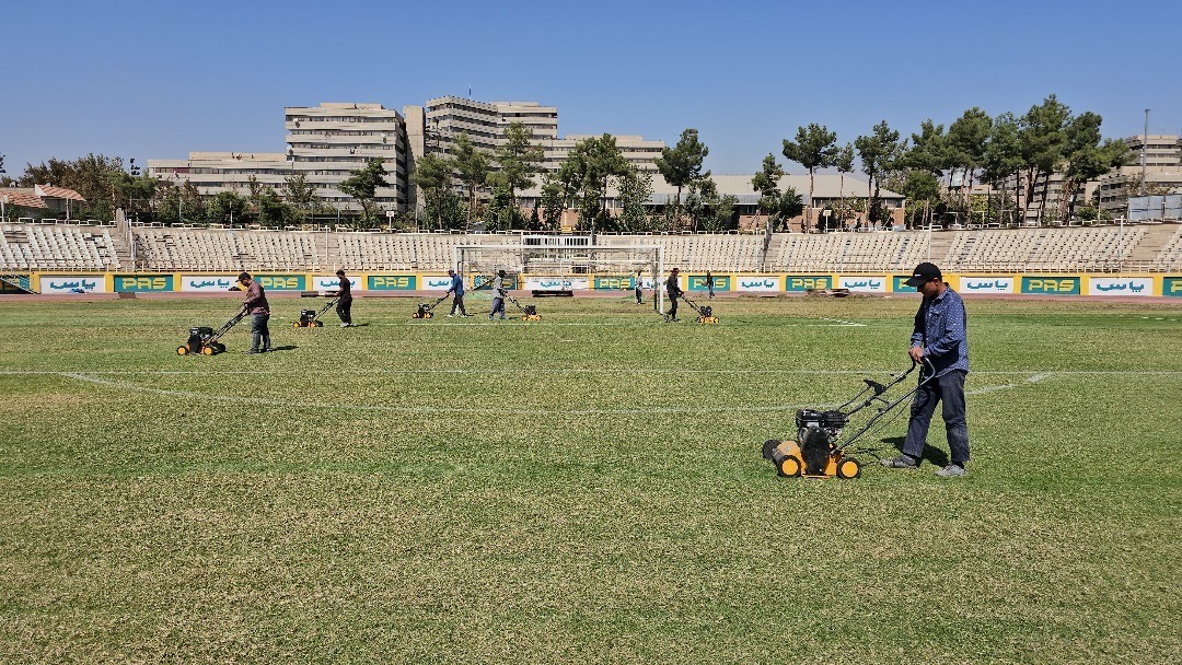 آغاز عملیات بهسازی زمین چمن ورزشگاه پاس/ ارتقای زیرساخت‌ها با هدف میزبانی استاندارد