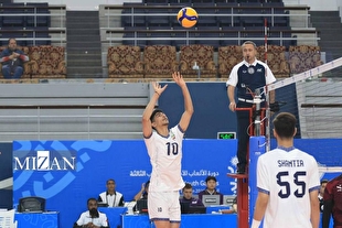 سرمربی تیم ملی والیبال جوانان: آنالیز خوبی از حریف داشتیم و تایلند را از کار انداختیم/ سطح مسابقات بالاست