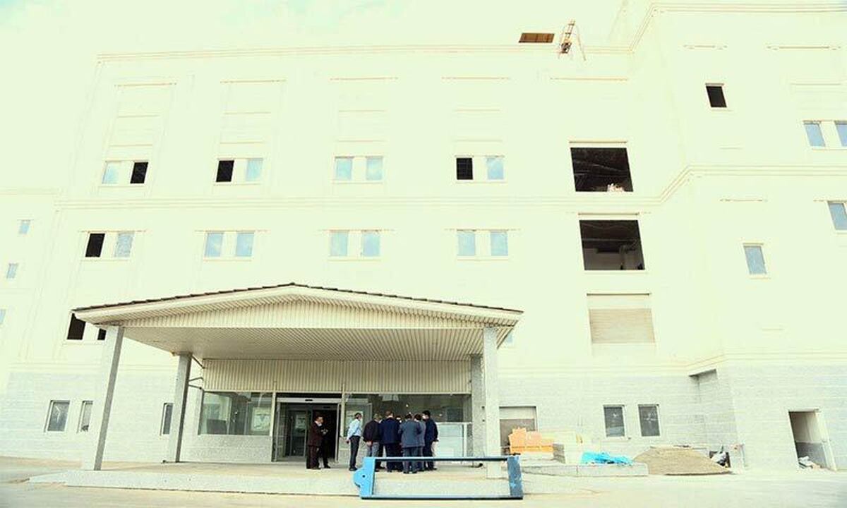 مجوز بهره‌برداری از بیمارستان خیریه امام متقین (ع) پس از سال‌ها انتظار با پیگیری دادستانی تهران صادر شد