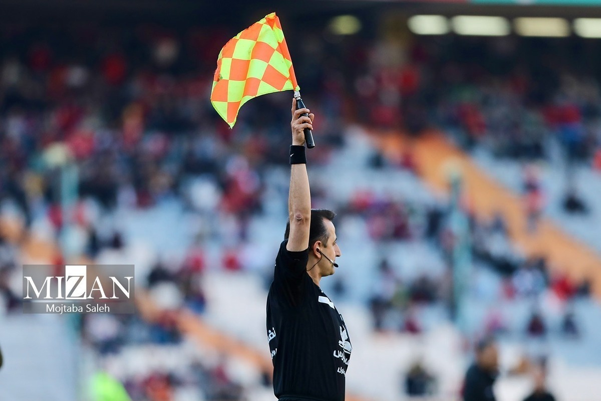 اعلام اسامی تیم داوری بازی سپاهان و آخال