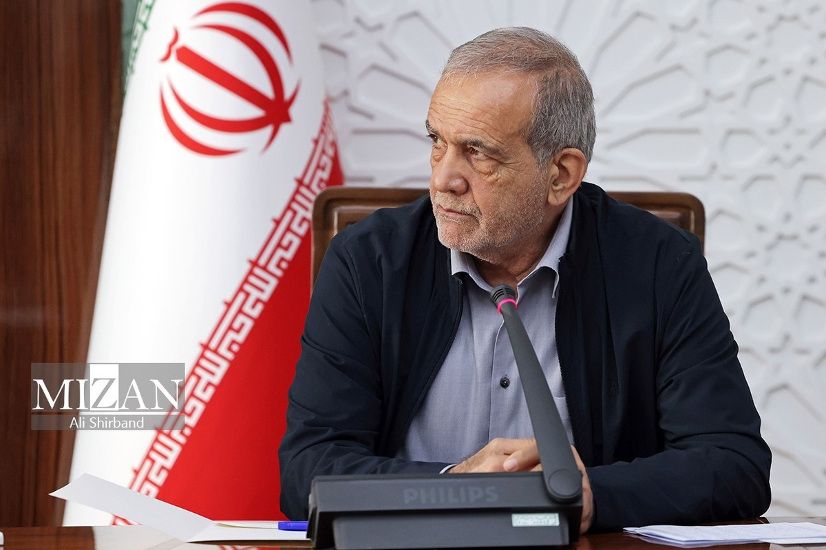 رئیس جمهور با مدیران ارشد صنعت هسته‌ای دیدار کرد