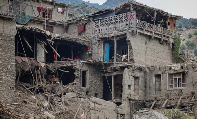زلزله ۶.۳ ریشتری در افغانستان با ۱۱ ه و ده‌ها مجروح