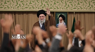 رهبر انقلاب: ذات استکباری آمریکا چیزی جز تسلیم را قبول نمی‌کند/ ایران قوی؛ تنها راه حل مشکلات است