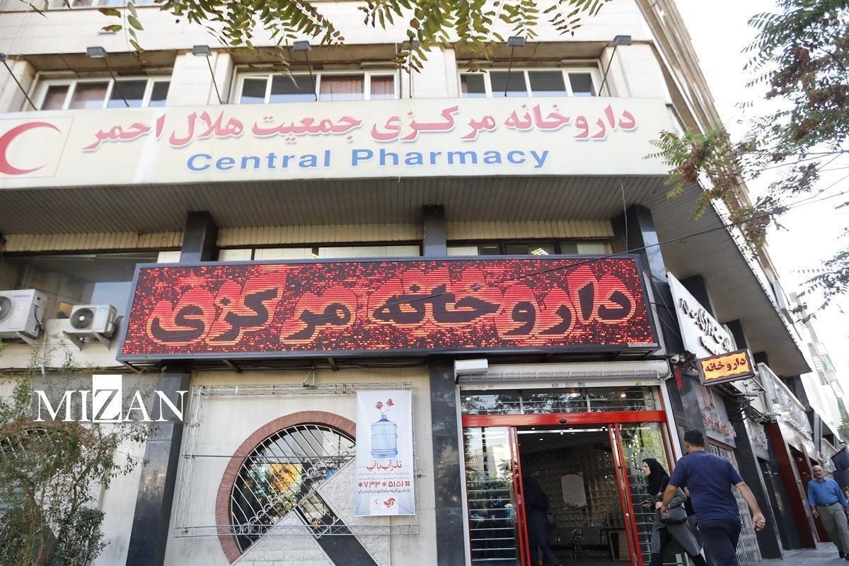 ارائه دارو‌های مورد نیاز بیماران شیمی‌درمانی،‌ ام‌اس، پیوندی و سرطانی در داروخانه‌های هلال‌احمر